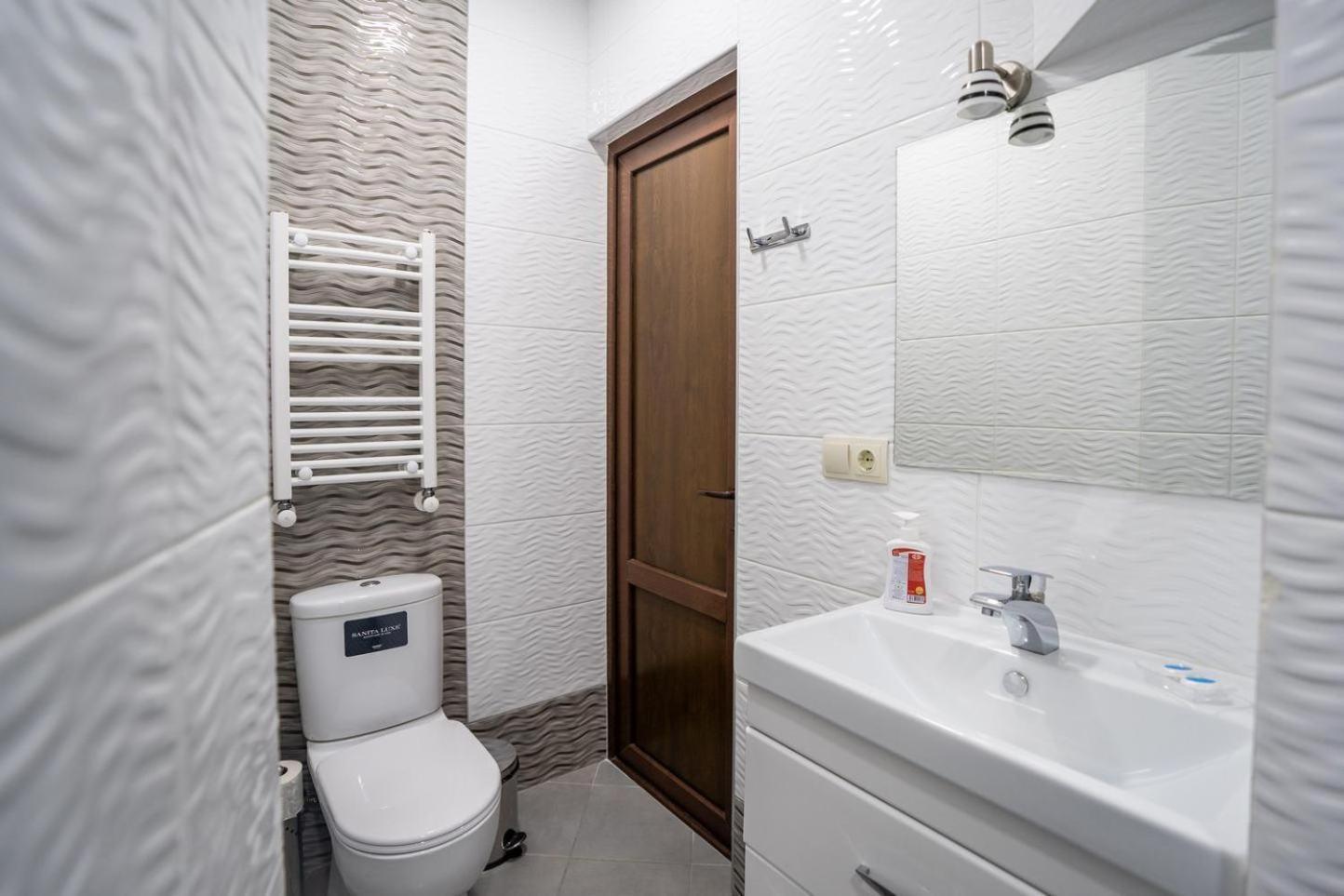 Siberia Hotel Τυφλίδα Δωμάτιο φωτογραφία Bathroom