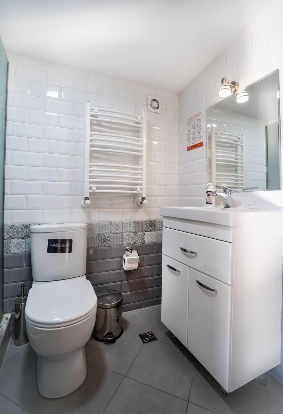 Siberia Hotel Τυφλίδα Δωμάτιο φωτογραφία Bathroom